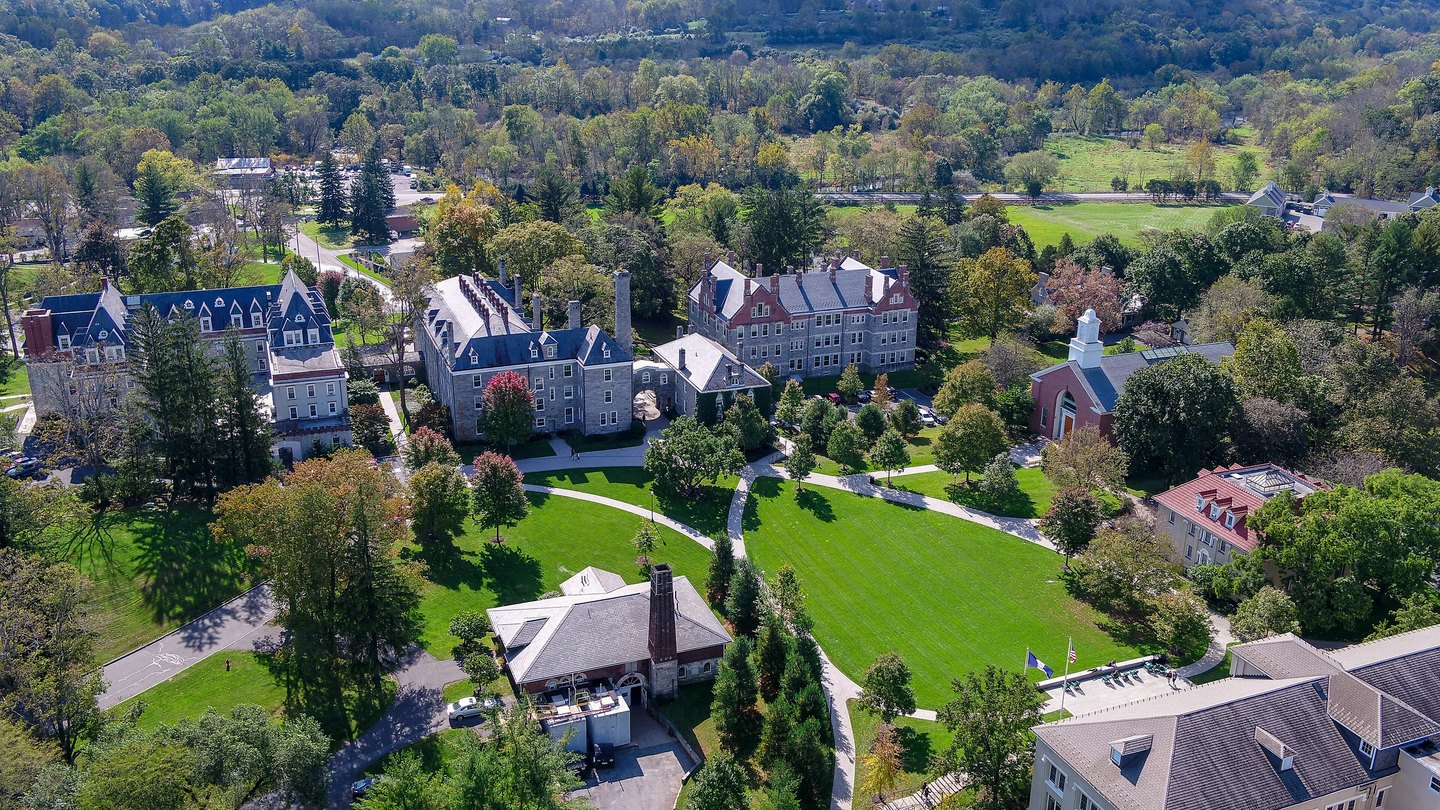 Campus: Blair Academy Airport Transfer | Direct from JFK, LGA & EWR