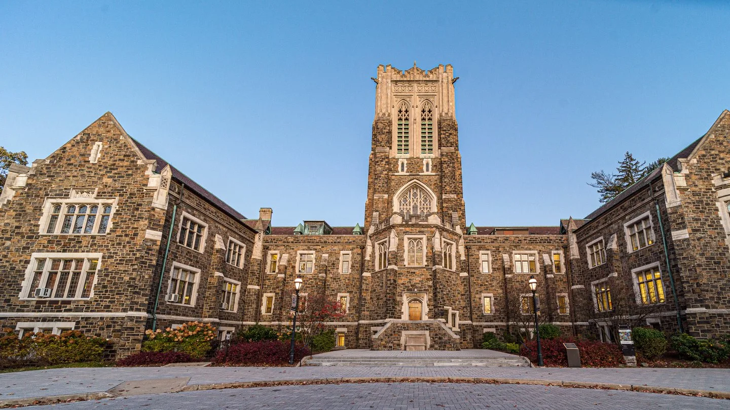 Grandlink private car service serving Lehigh University