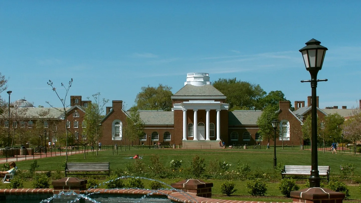 Grandlink private car service serving University of Delaware